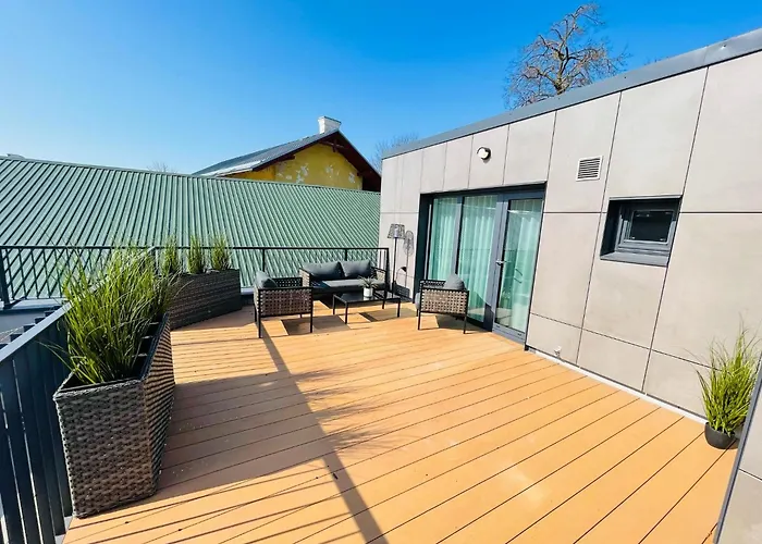 Lai Old Town Apartment With Sauna And Terrace